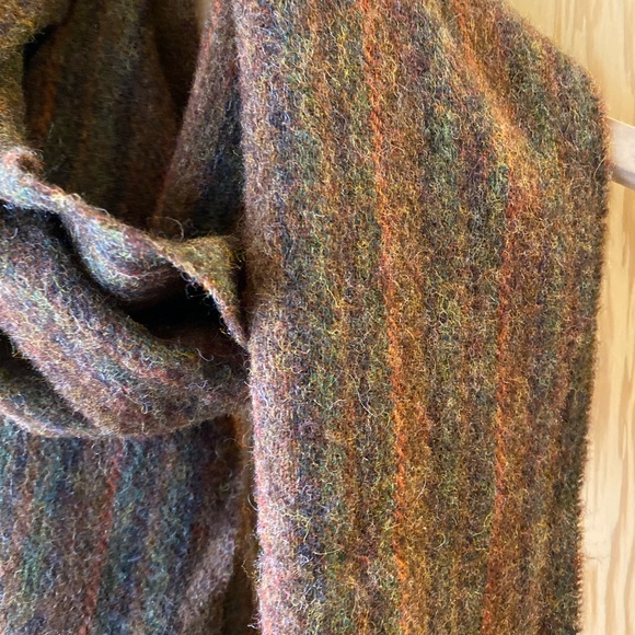 Vintage Scarf GUC - Picture 2 of 5